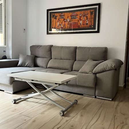 Apartamento En Camino De Ronda De Dos Habitaciones Y Salon Granada Ngoại thất bức ảnh