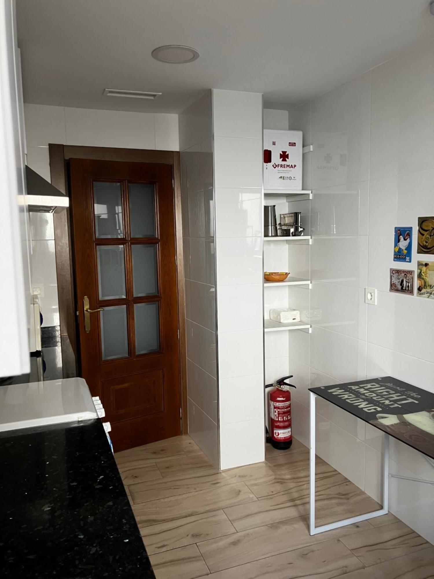 Apartamento En Camino De Ronda De Dos Habitaciones Y Salon Granada Ngoại thất bức ảnh